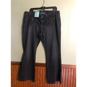 The Diva Jeans Size 16
